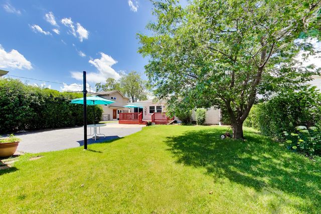 1081 Willson Drive, Des Plaines, IL 60016
