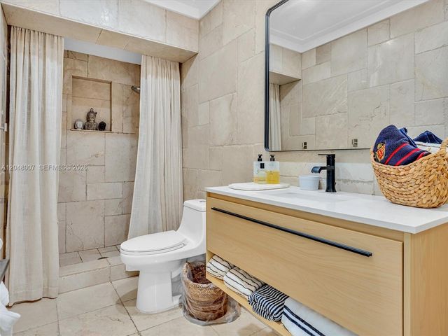 310 SW 65th Ave, Miami, FL 33144