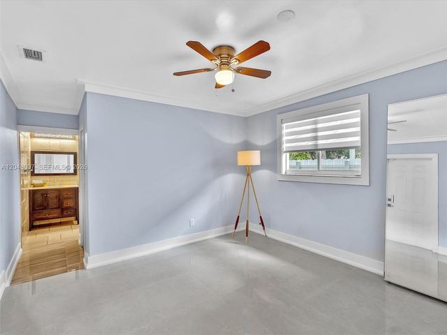 310 SW 65th Ave, Miami, FL 33144
