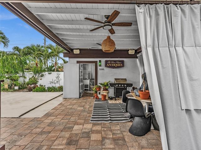 310 SW 65th Ave, Miami, FL 33144
