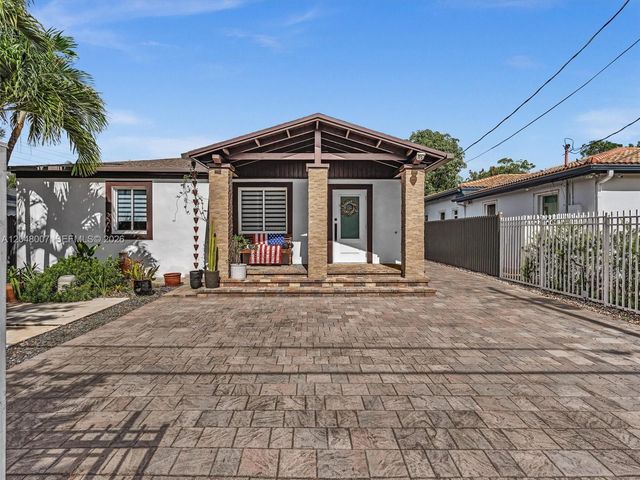 310 SW 65th Ave, Miami, FL 33144