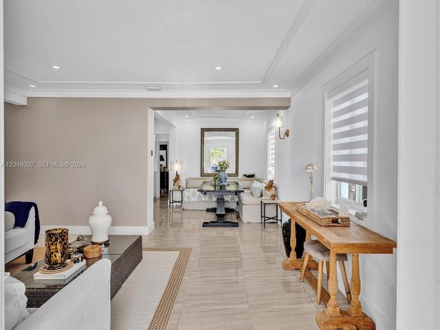 310 SW 65th Ave, Miami, FL 33144