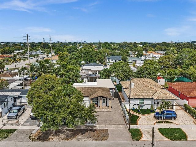 310 SW 65th Ave, Miami, FL 33144
