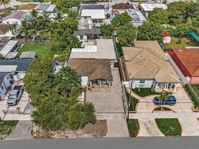 310 SW 65th Ave, Miami, FL 33144
