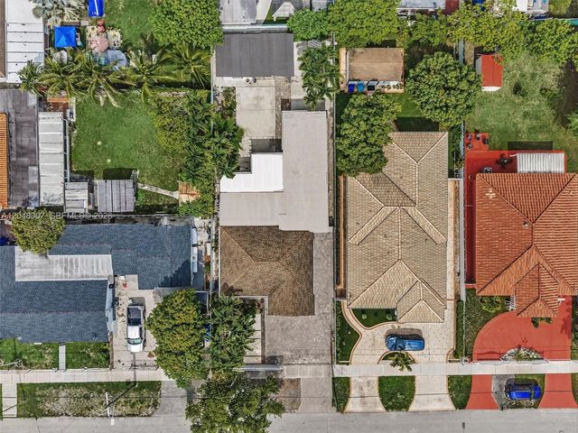 310 SW 65th Ave, Miami, FL 33144