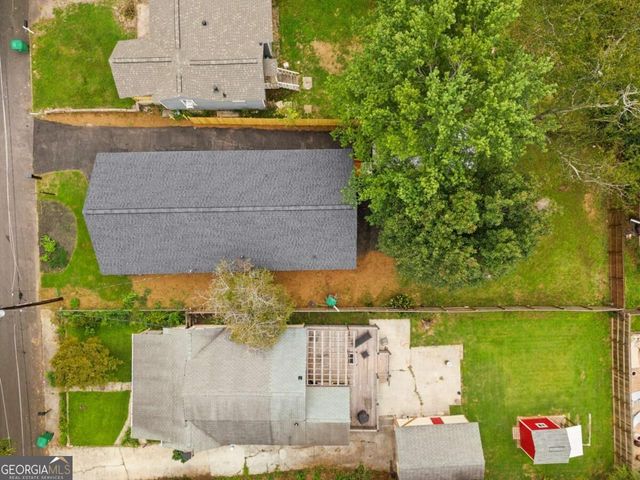 882 Tanner Drive, Scottdale, GA 30079