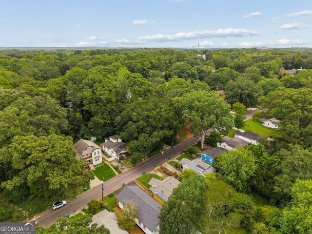 882 Tanner Drive, Scottdale, GA 30079