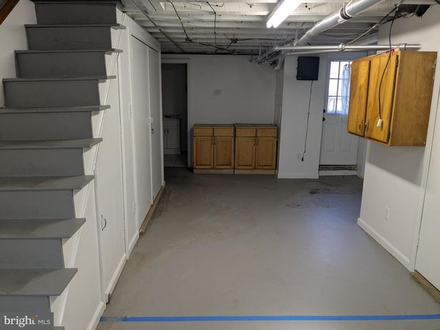 317 SAINT VINCENT ST, Philadelphia, PA 19111