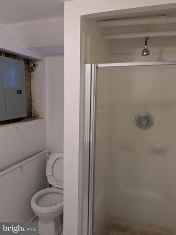 317 SAINT VINCENT ST, Philadelphia, PA 19111