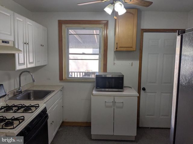 317 SAINT VINCENT ST, Philadelphia, PA 19111