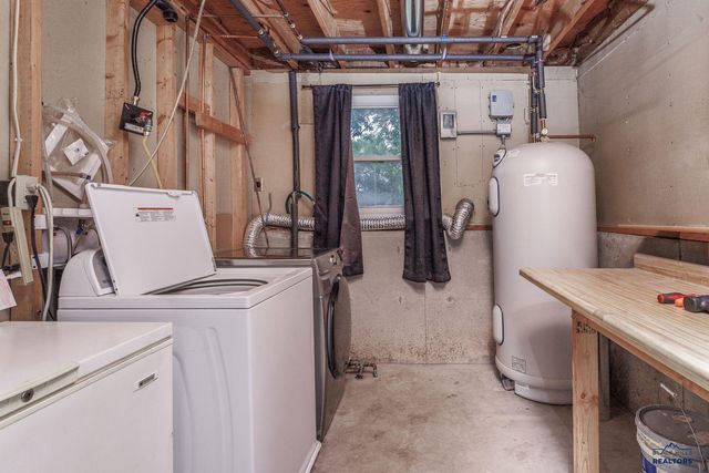 2612 PLATEAU LN, Rapid City, SD 57703