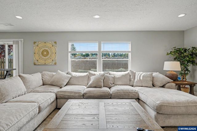 5739 Erin Valley Av SE, Salem, OR 97306