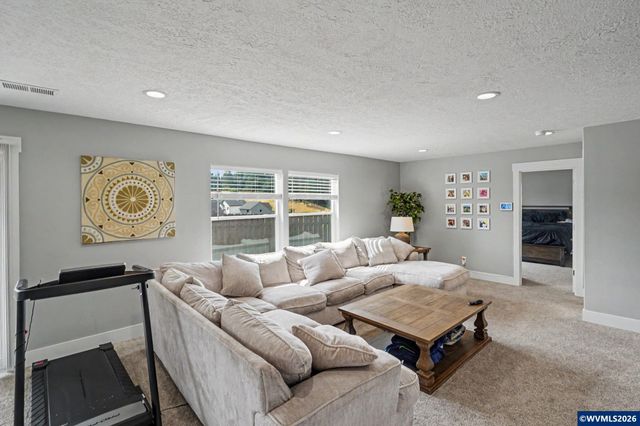 5739 Erin Valley Av SE, Salem, OR 97306