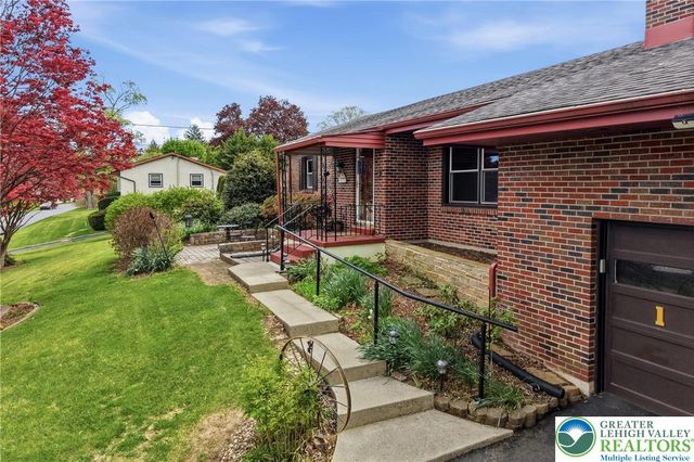 1670 Lindberg Street, Bethlehem Twp, PA 18020