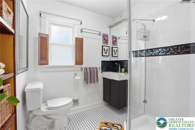 1670 Lindberg Street, Bethlehem Twp, PA 18020