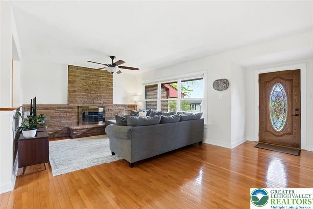 1670 Lindberg Street, Bethlehem Twp, PA 18020