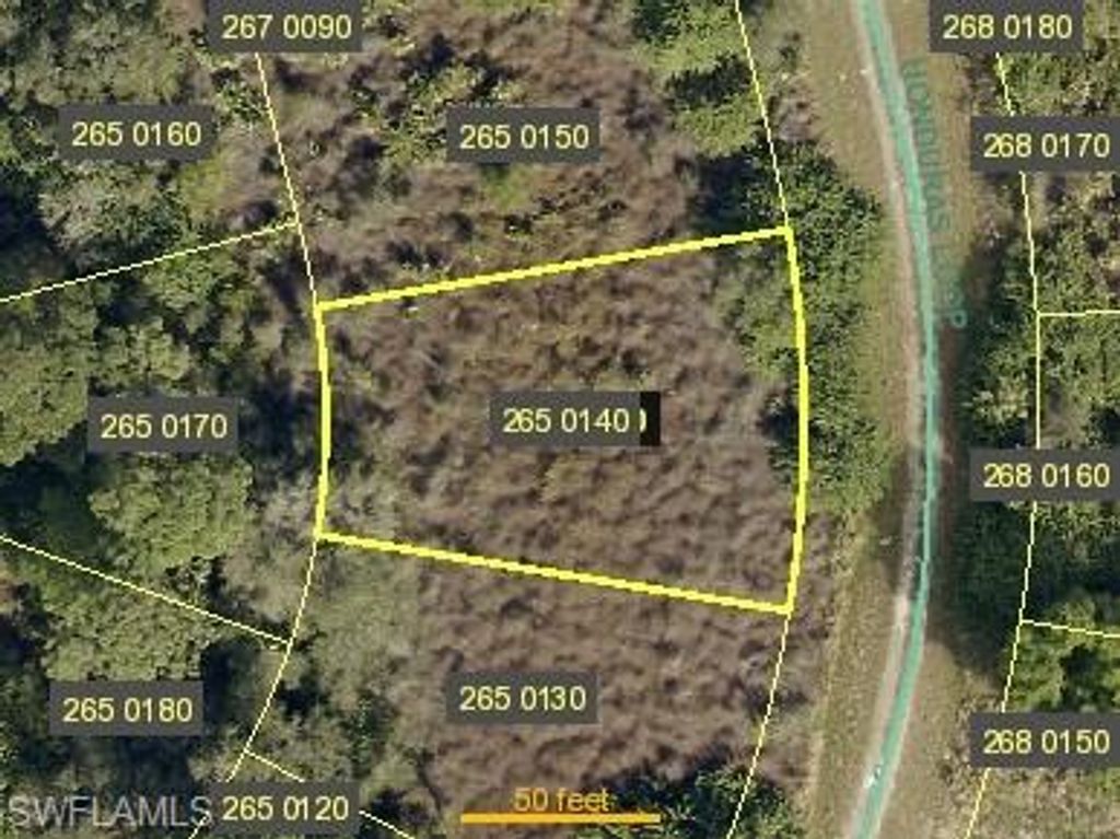 1833 Honduras LOOP, LEHIGH ACRES, FL 33972 — exterior