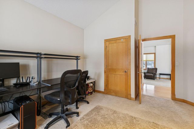 2728 Headland Court SW, Rochester, MN 55902