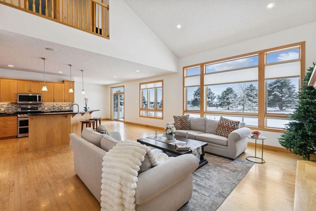 2728 Headland Court SW, Rochester, MN 55902