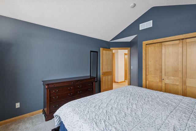 2728 Headland Court SW, Rochester, MN 55902