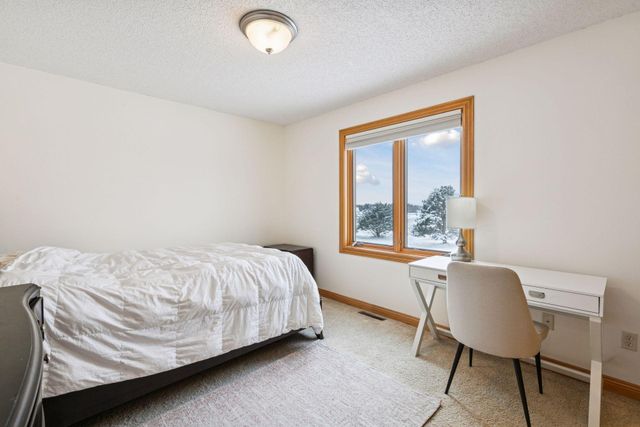 2728 Headland Court SW, Rochester, MN 55902