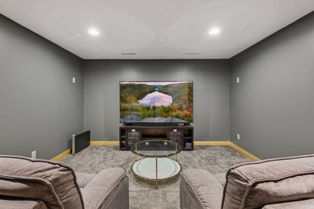 2728 Headland Court SW, Rochester, MN 55902