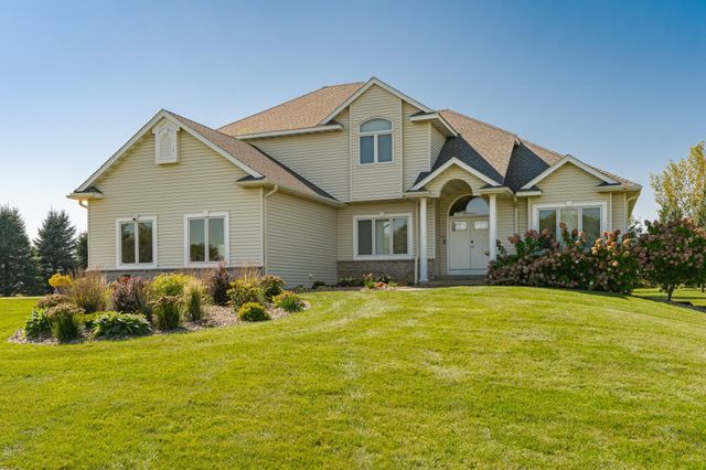 2728 Headland Court SW, Rochester, MN 55902