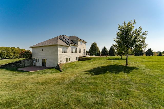 2728 Headland Court SW, Rochester, MN 55902