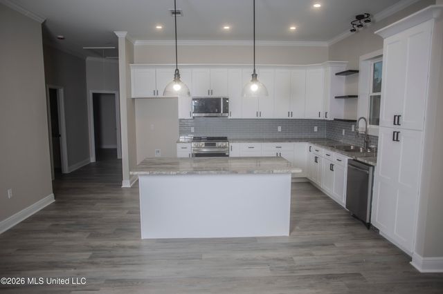 350 Menge Avenue, Pass Christian, MS 39571