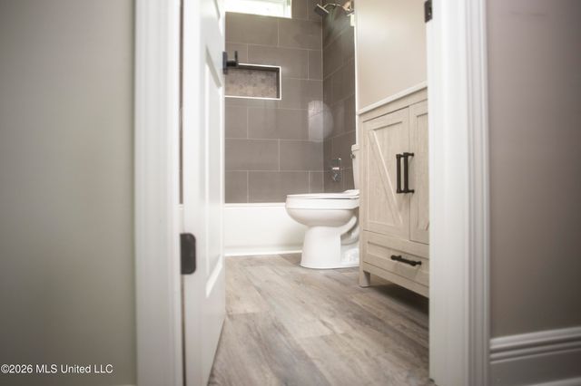 350 Menge Avenue, Pass Christian, MS 39571