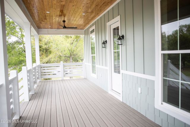 350 Menge Avenue, Pass Christian, MS 39571