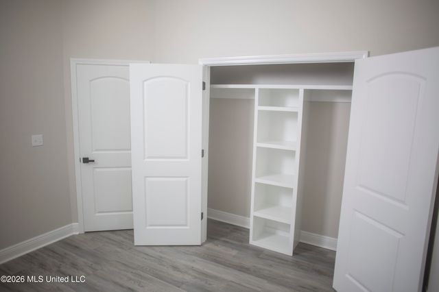 350 Menge Avenue, Pass Christian, MS 39571