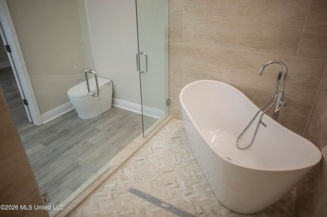 350 Menge Avenue, Pass Christian, MS 39571