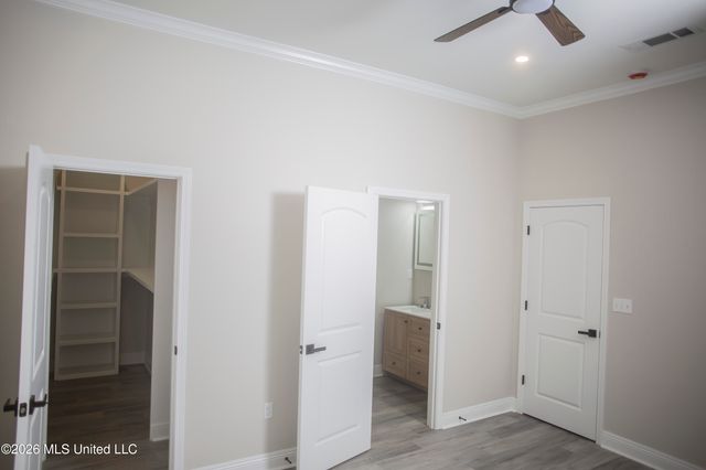 350 Menge Avenue, Pass Christian, MS 39571