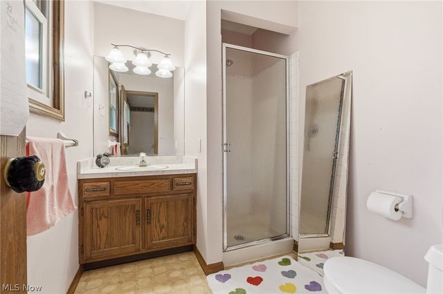 5066 Creekside Boulevard, Brunswick Hills, OH 44212