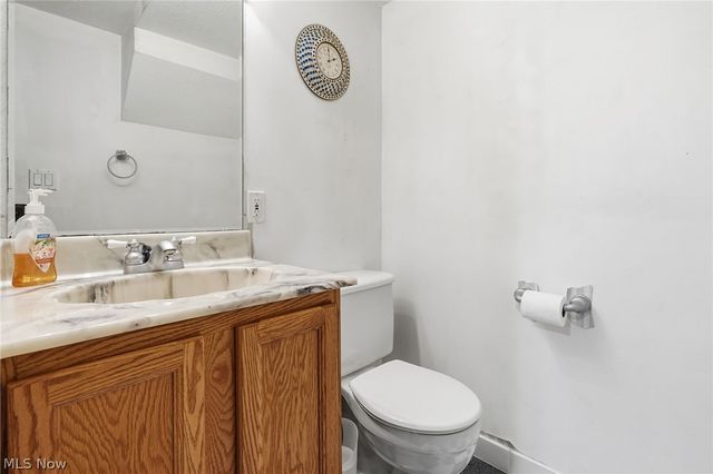 5066 Creekside Boulevard, Brunswick Hills, OH 44212