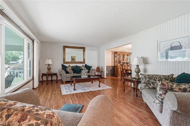 5066 Creekside Boulevard, Brunswick Hills, OH 44212