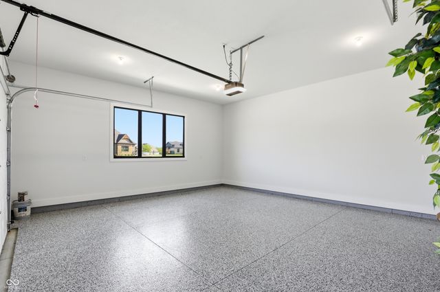 3874 Chapel Hill Court, Bargersville, IN 46106