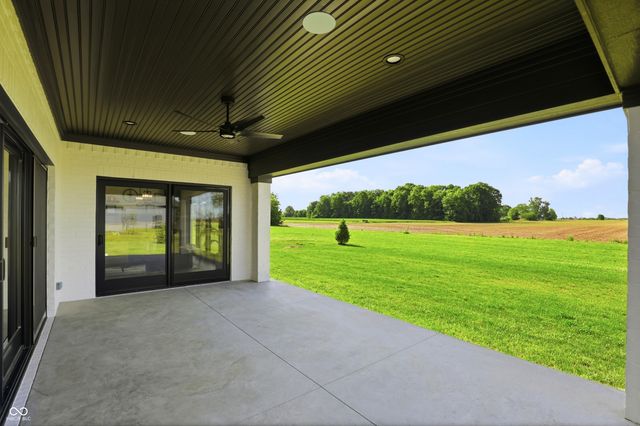 3874 Chapel Hill Court, Bargersville, IN 46106