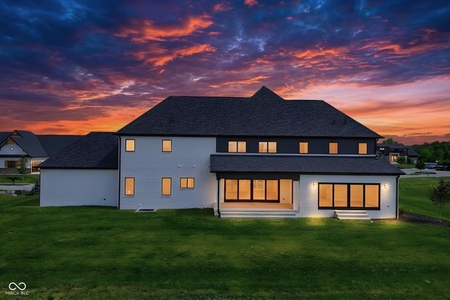 3874 Chapel Hill Court, Bargersville, IN 46106