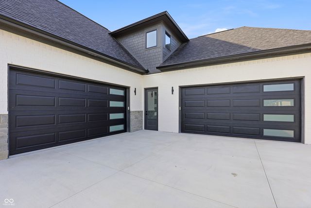 3874 Chapel Hill Court, Bargersville, IN 46106
