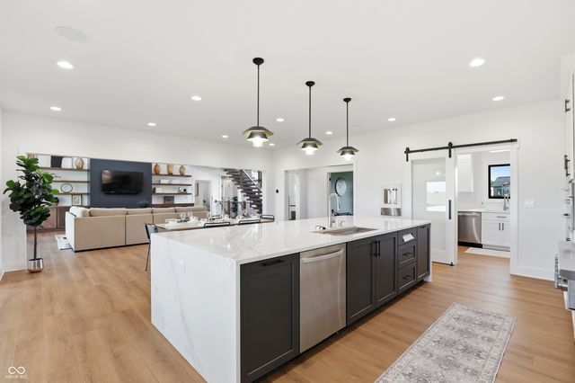 3874 Chapel Hill Court, Bargersville, IN 46106