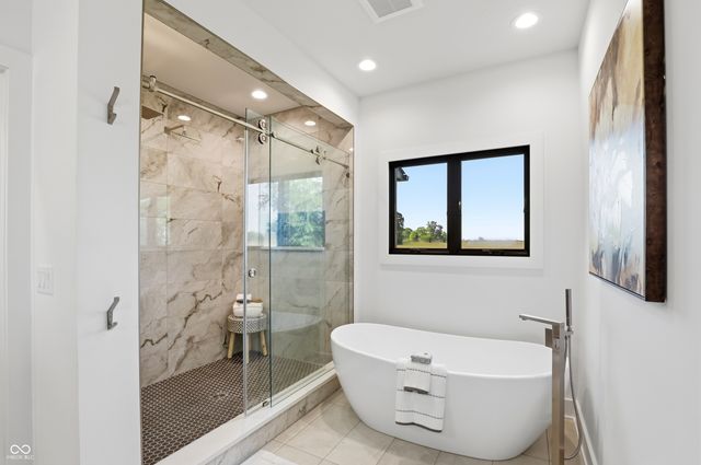 3874 Chapel Hill Court, Bargersville, IN 46106
