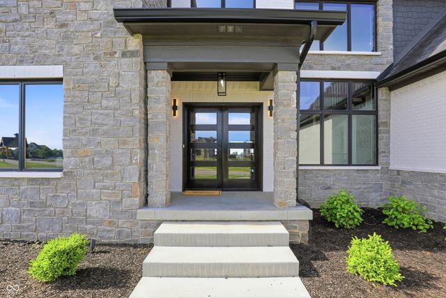 3874 Chapel Hill Court, Bargersville, IN 46106