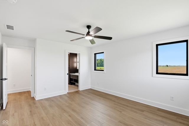 3874 Chapel Hill Court, Bargersville, IN 46106