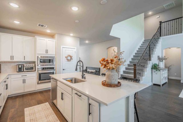 6220 Tavolo Parkway, Fort Worth, TX 76123