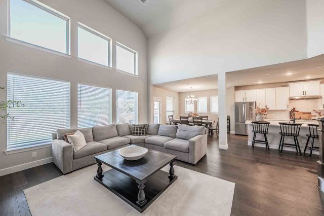 6220 Tavolo Parkway, Fort Worth, TX 76123