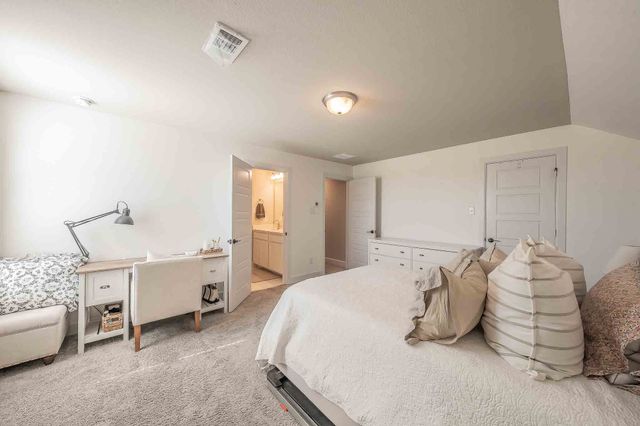 6220 Tavolo Parkway, Fort Worth, TX 76123