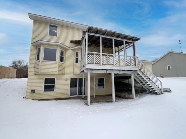 9429 Harkness Avenue S, Cottage Grove, MN 55016