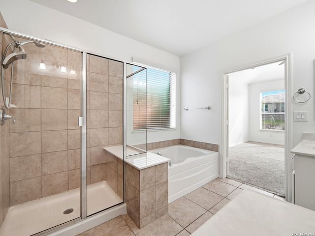 27443 Camino, Boerne, TX 78015